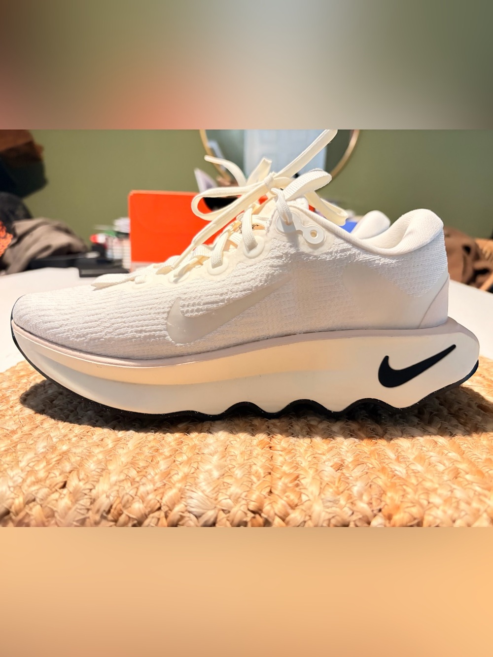 Nike Women's Motiva Athletic Sneaker/Sail - Pale Ivory - Guava Ice